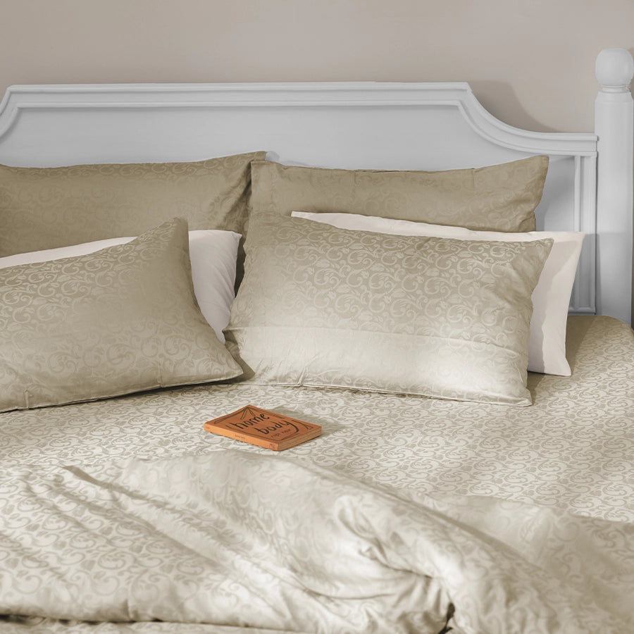 Bedding Bundle | Blooming Coral | 100% Cotton Fitted Bedsheet Set with Duvet Cover | 300TC