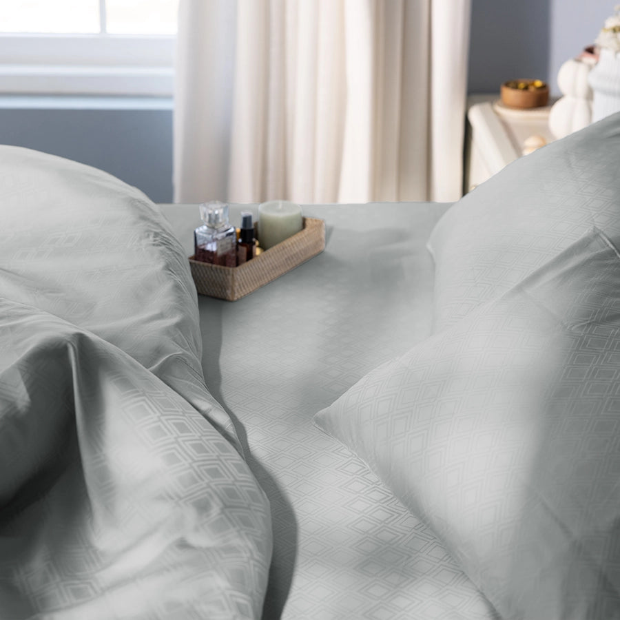 Bedding Bundle | Dazzling Diamond | 100% Cotton Bedsheet Set with Duvet Cover | 300TC