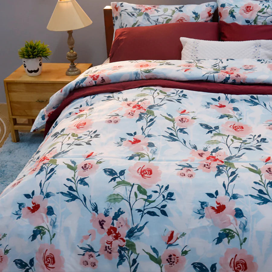 Comfort Bundle | Bedsheet Set with Quilt & Pillows | Soft Camellias