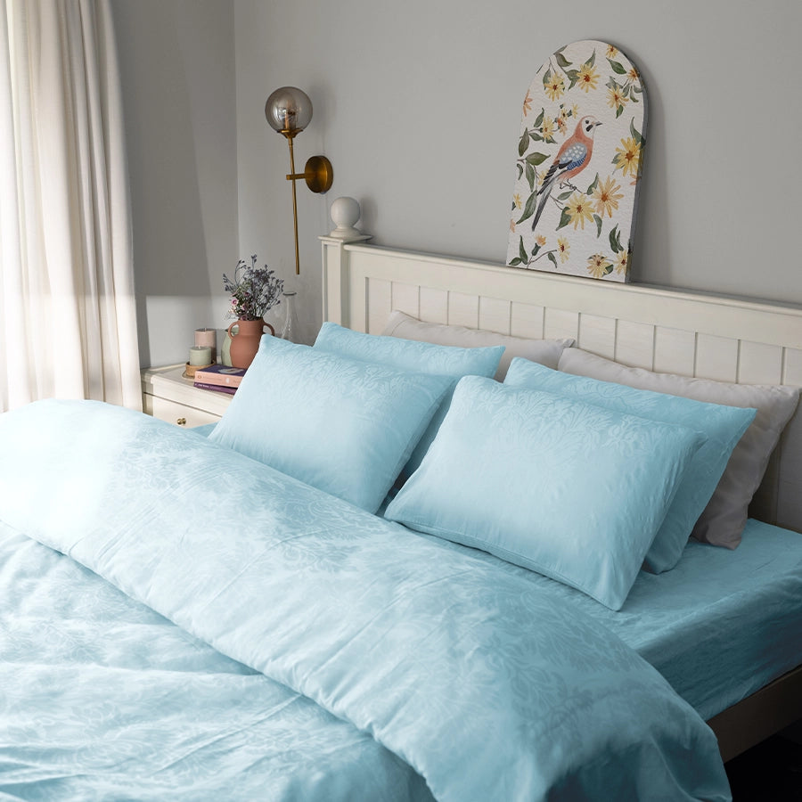Fitted Bedsheet Set | Symmetrical Jacquard | 100% Cotton Bedsheet + 2 Pillow Cases [Sizes: King Bedsheets & Queen/ Double Bedsheets] | 300TC